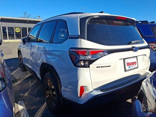 2025 Subaru Forester Hybrid Sport