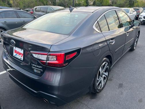 2022 Subaru Legacy Touring XT