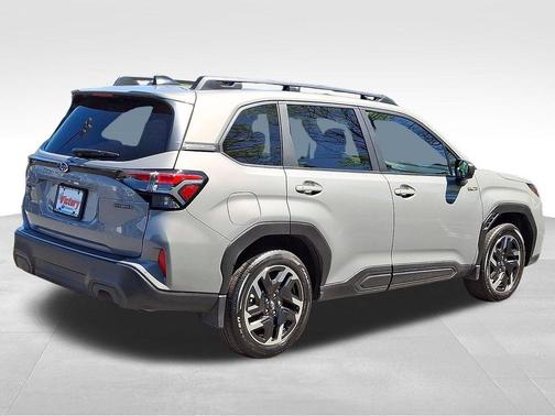 Riverrock Green 2025 Subaru Forester Hybrid