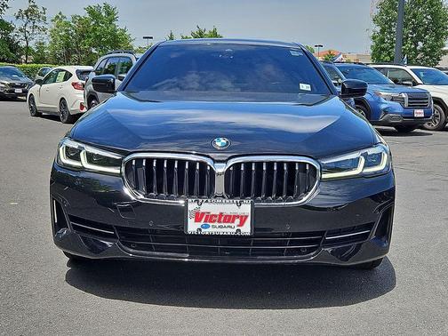 Jet Black 2022 BMW 530 i xDrive