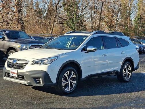 2022 Subaru Outback Touring