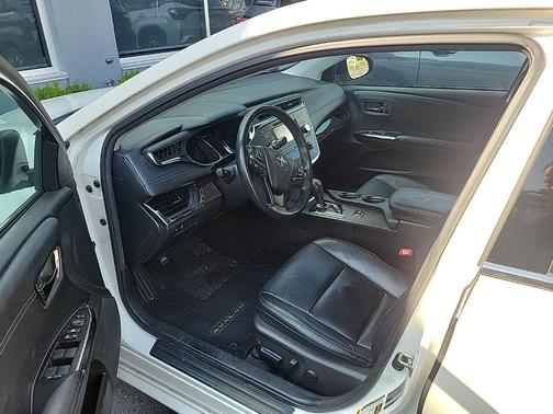 2014 Toyota Avalon XLE Premium