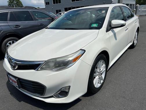 2014 Toyota Avalon XLE Premium