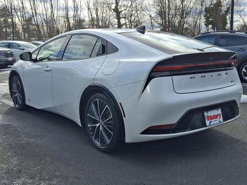 2024 Toyota Prius XLE
