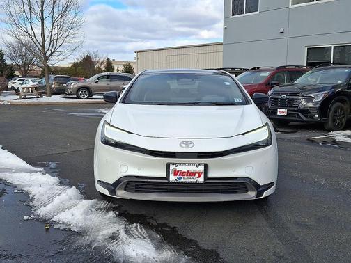 2024 Toyota Prius XLE