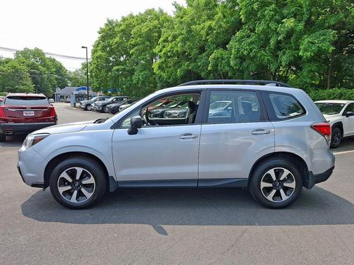2017 Subaru Forester 2.5i