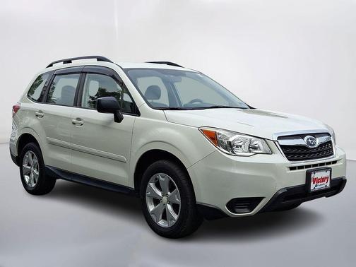 2016 Subaru Forester 2.5i