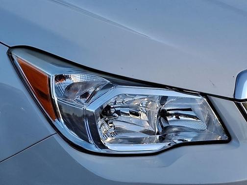2016 Subaru Forester 2.5i