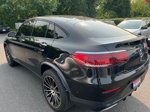 2022 Mercedes-Benz GLC 300 4MATIC Coupe