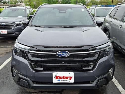 Magnetite Gray Metallic 2026 Subaru Forester Touring