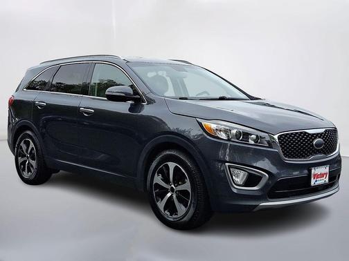 2016 Kia Sorento EX