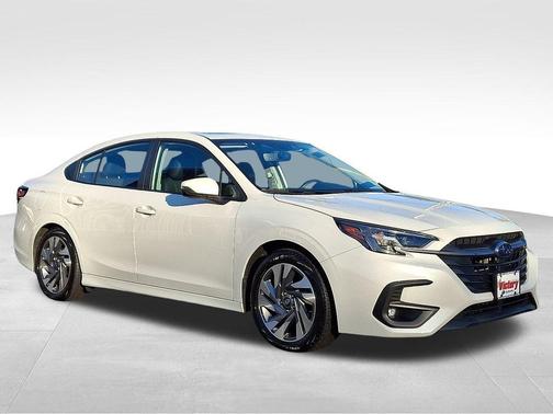 2023 Subaru Legacy 