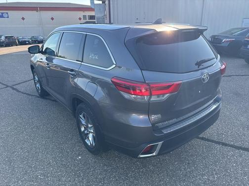 2018 Toyota Highlander Limited Platinum
