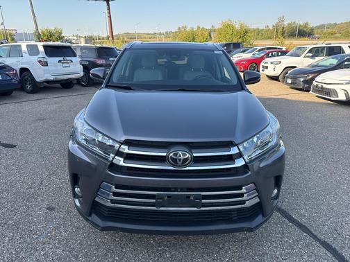 2018 Toyota Highlander Limited Platinum