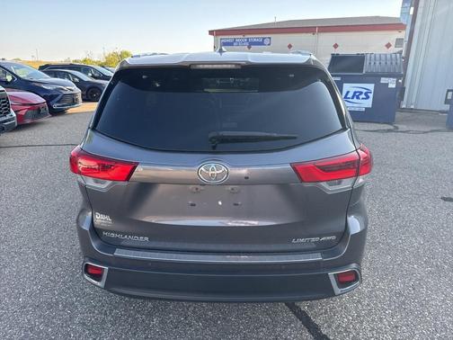 2018 Toyota Highlander Limited Platinum