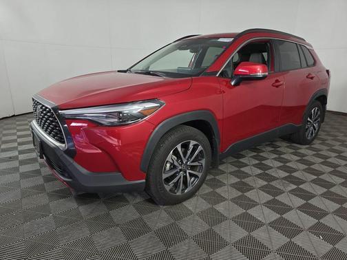 2024 Toyota Corolla Cross XLE