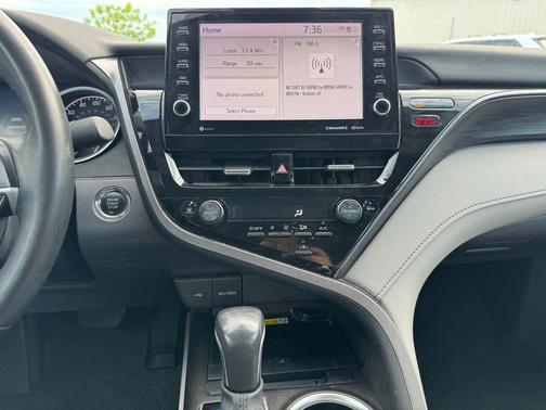 Celestial Silver Metallic 2024 Toyota Camry XLE