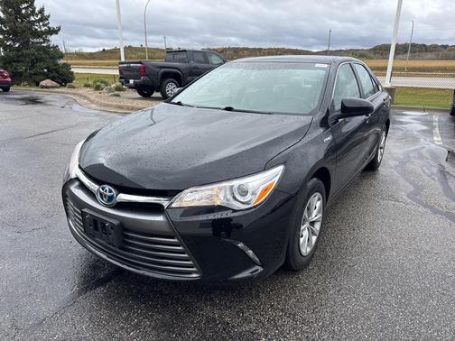2017 Toyota Camry Hybrid LE