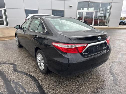 2017 Toyota Camry Hybrid LE