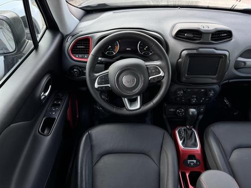 2018 Jeep Renegade Trailhawk