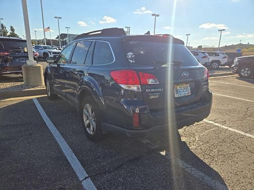 2013 Subaru Outback 2.5i Limited