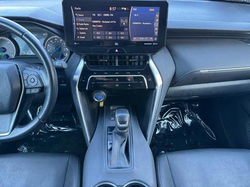 2022 Toyota Venza XLE