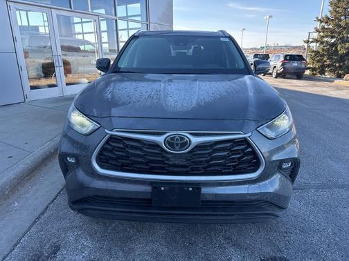 2024 Toyota Highlander XLE