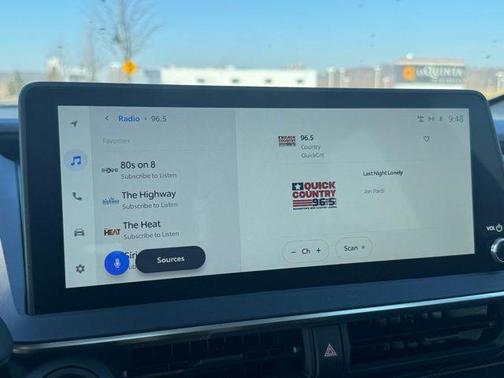 2023 Toyota Prius XLE