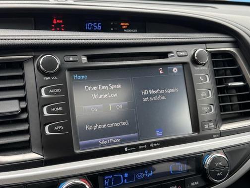 2017 Toyota Highlander SE