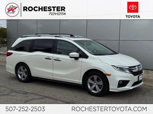 White Diamond Pearl 2018 Honda Odyssey EX-L