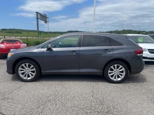 2013 Toyota Venza LE