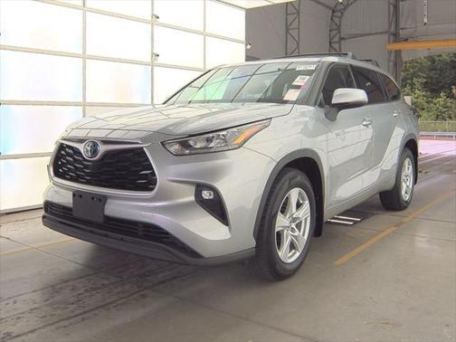 2020 Toyota Highlander LE I4