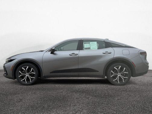 2024 Toyota Crown XLE