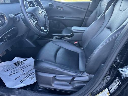 2019 Toyota Prius XLE