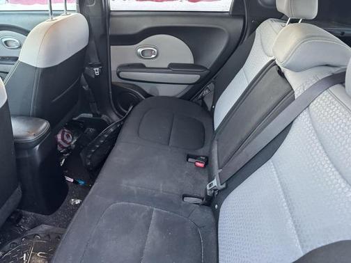 2014 Kia Soul Base