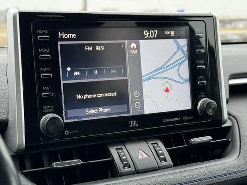 2020 Toyota RAV4 Hybrid SE