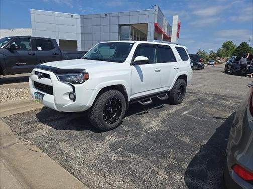 2014 Toyota 4Runner SR5