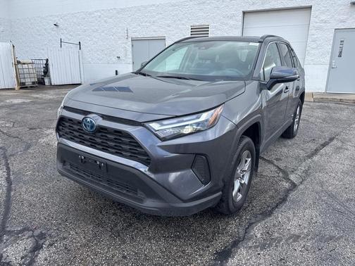 2024 Toyota RAV4 Hybrid XLE