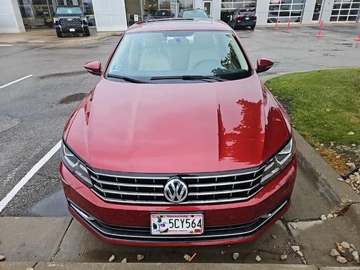 2017 Volkswagen Passat 1.8T SE