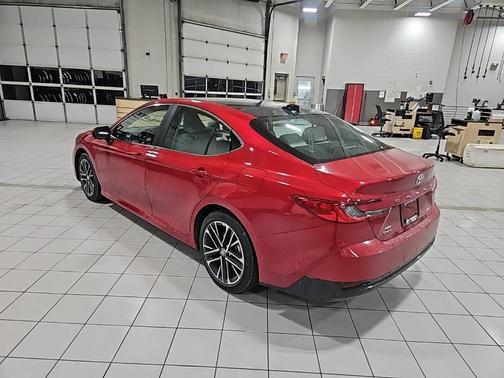 2025 Toyota Camry XLE