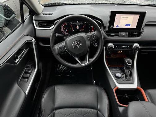 2023 Toyota RAV4 Adventure