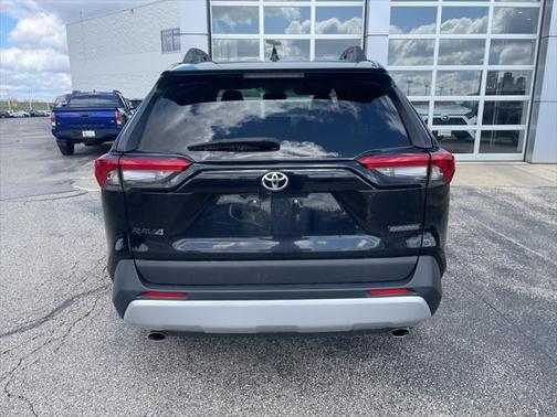 2023 Toyota RAV4 Adventure