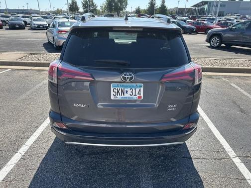 2018 Toyota RAV4 XLE