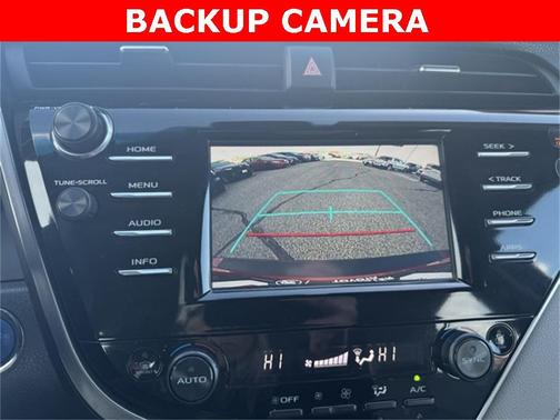 2018 Toyota Camry Hybrid SE