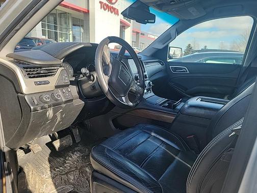 2020 GMC Yukon XL Denali