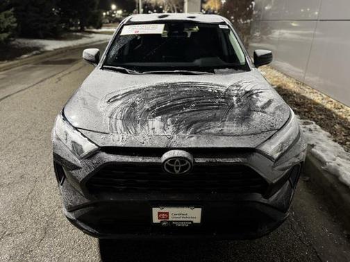2023 Toyota RAV4 LE