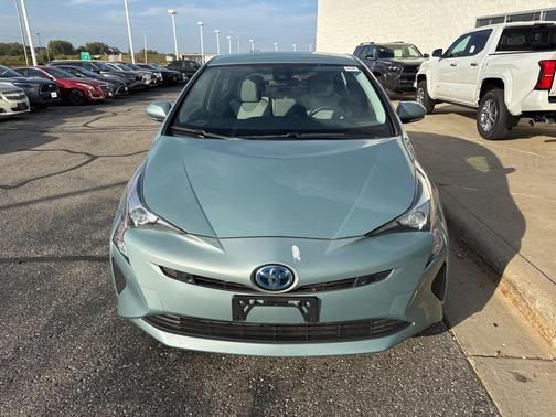 2017 Toyota Prius Two
