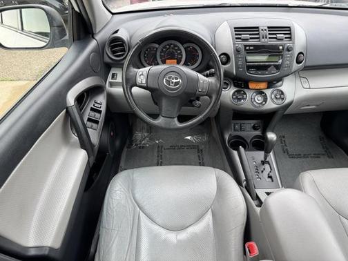 2011 Toyota RAV4 Limited