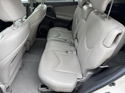 2011 Toyota RAV4 Limited