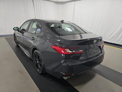 Underground 2025 Toyota Camry SE